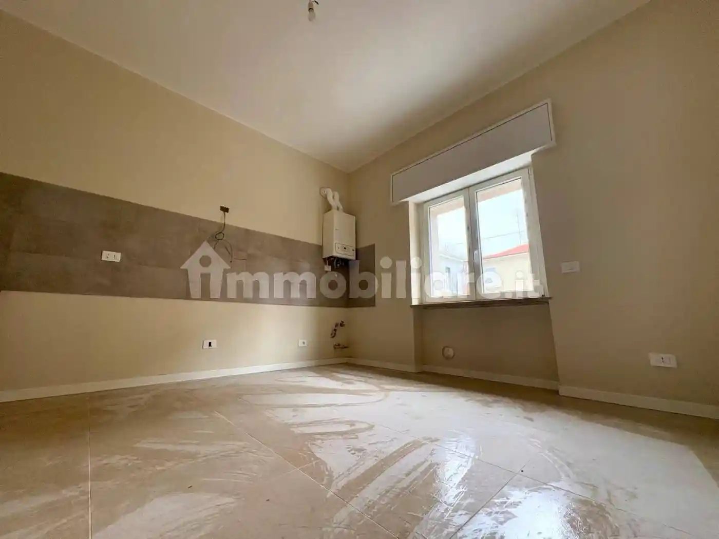 Appartamento in vendita a Piacenza