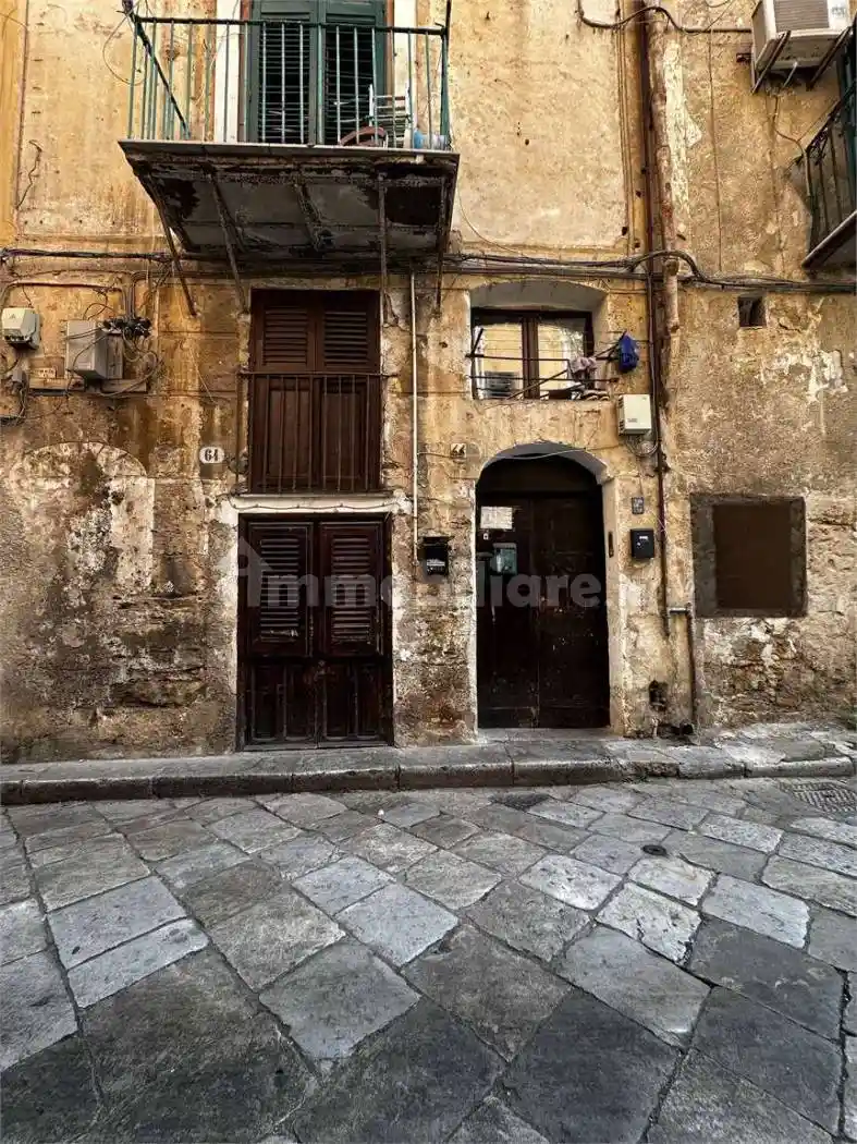 Appartamento in vendita a Palermo