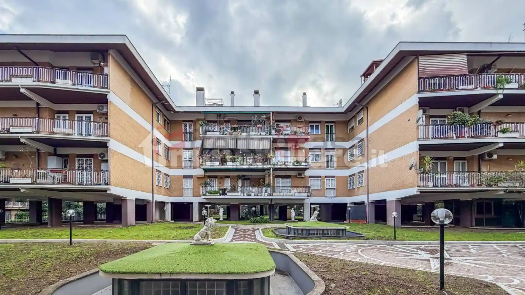 Appartamento in vendita a Roma