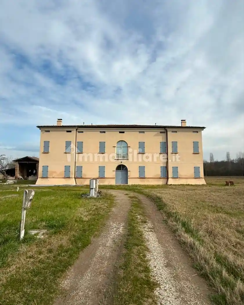 Villa in vendita a Cavezzo