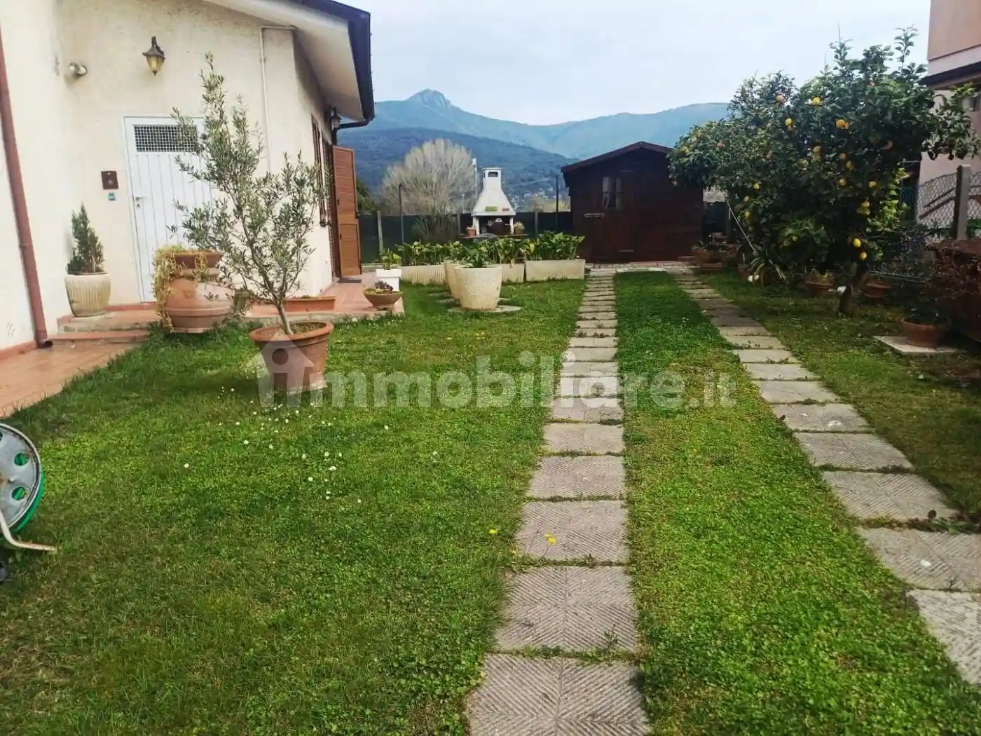 Villetta a schiera in vendita a Cascina