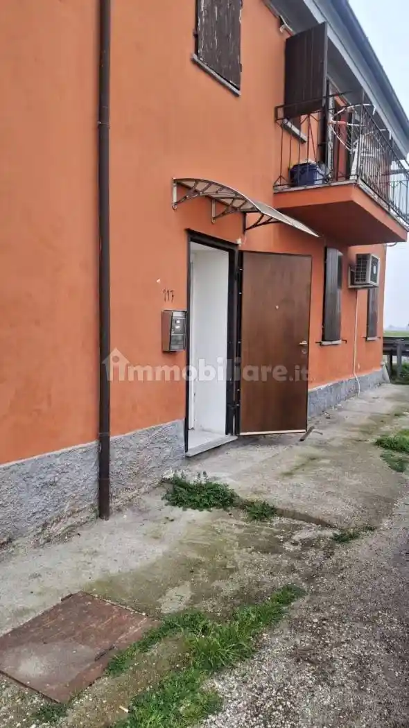 Appartamento in vendita a Linarolo