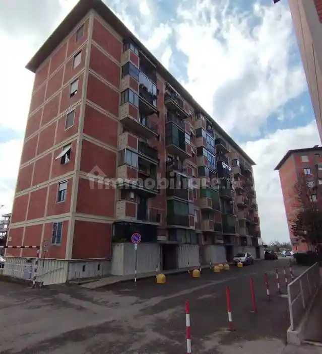 Appartamento in vendita a Cesano Boscone