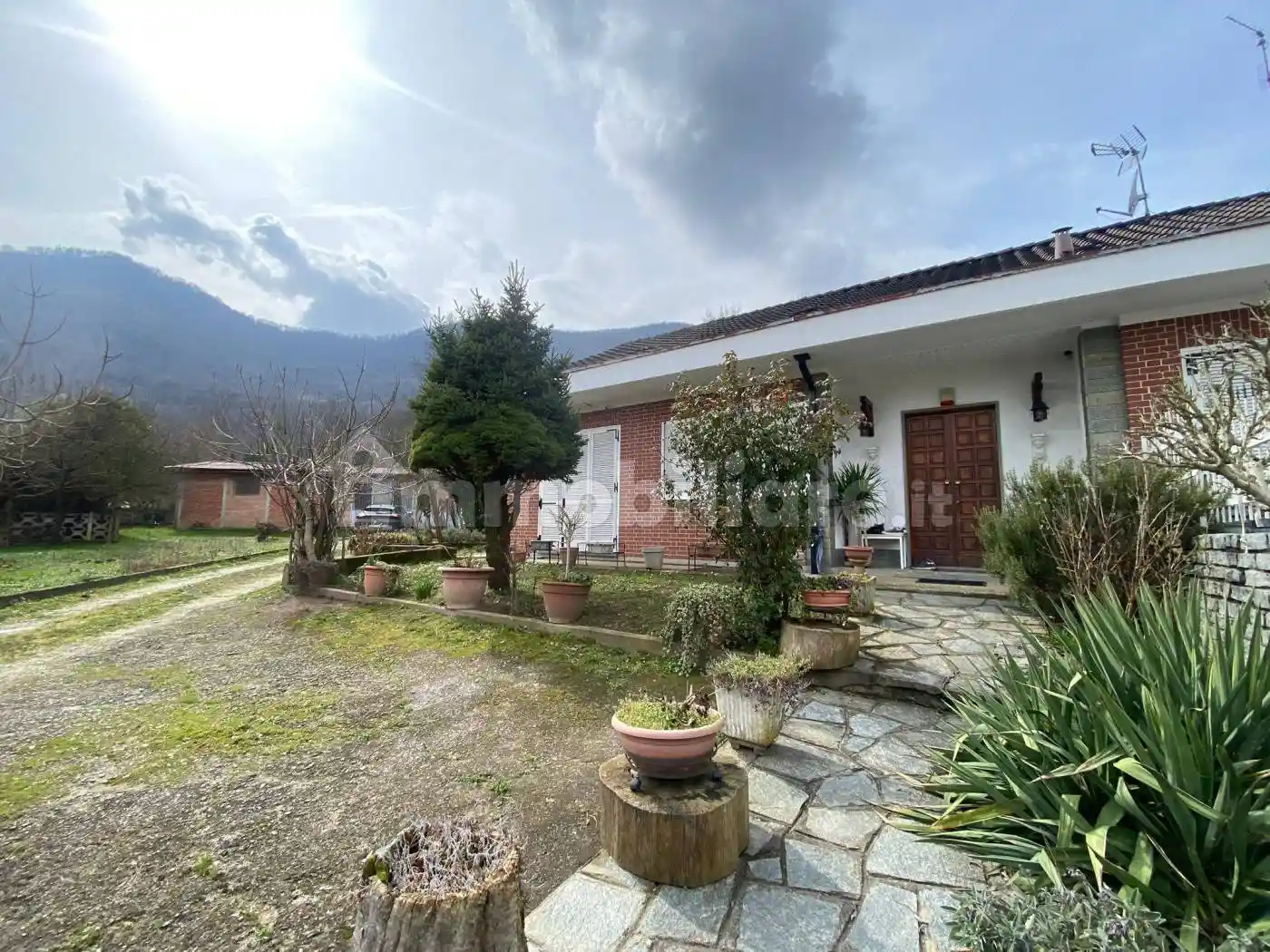 Villa in vendita a Trana