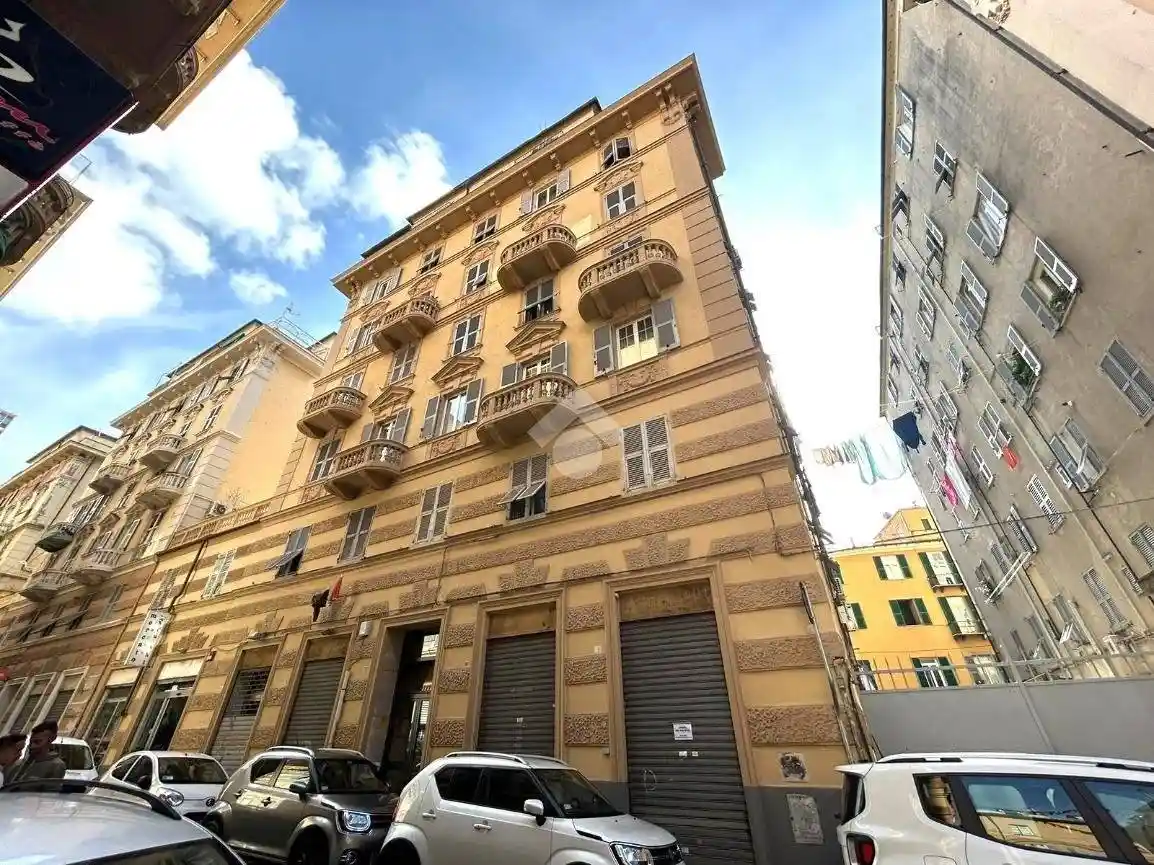 Appartamento in vendita a Genova