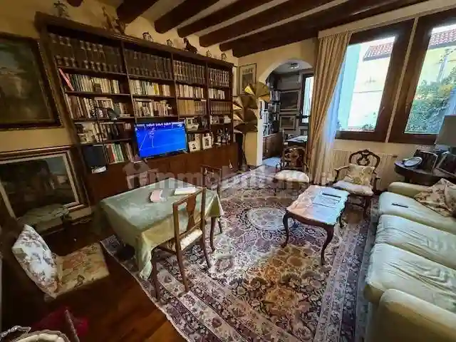 Palazzo - Edificio - foto 2