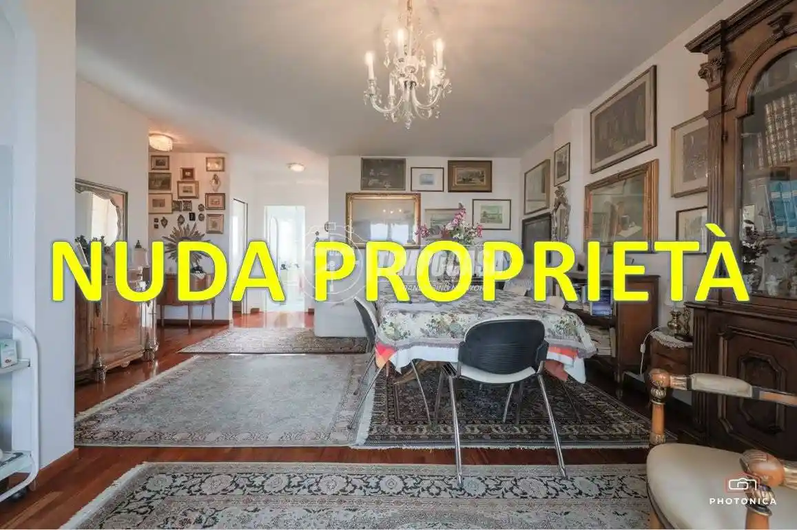 Appartamento in vendita a Bologna