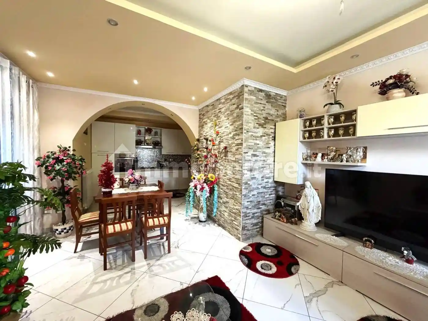 Casa indipendente in vendita a Pistoia