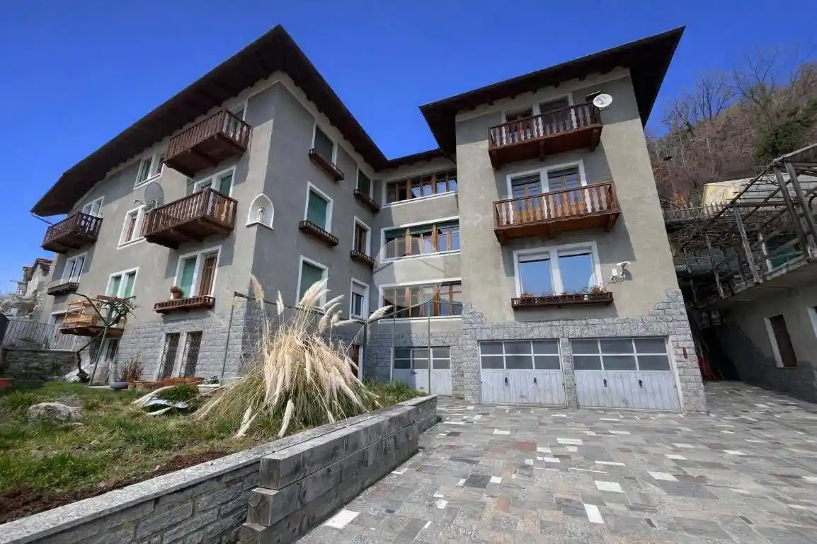 Appartamento in vendita a Villeneuve