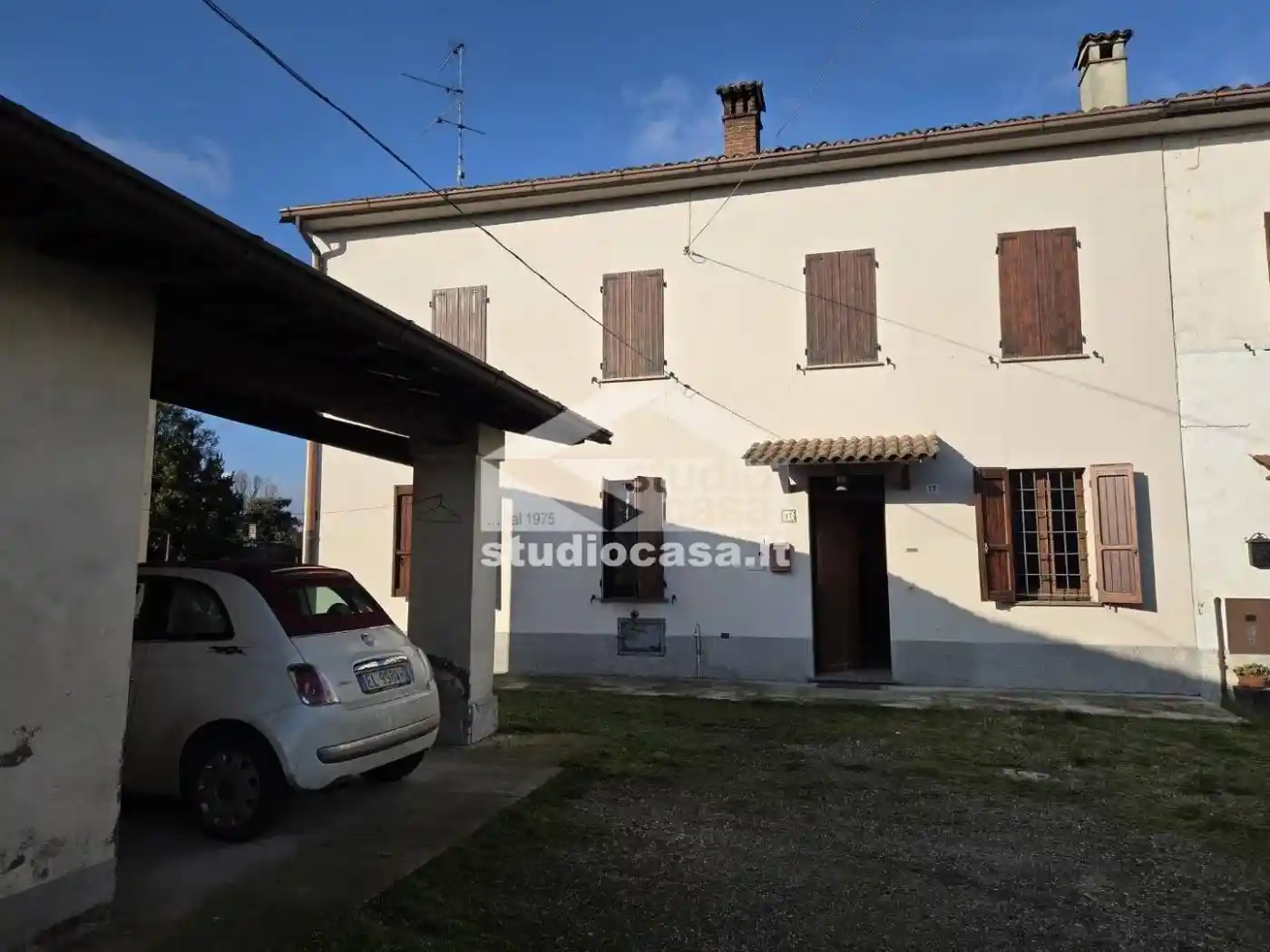 Casa indipendente in vendita a Sesto ed Uniti