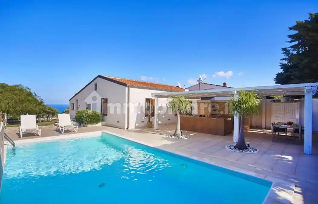 Villa in vendita a Castellammare del Golfo