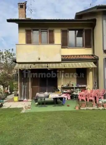 Villetta a schiera in vendita a Sordio