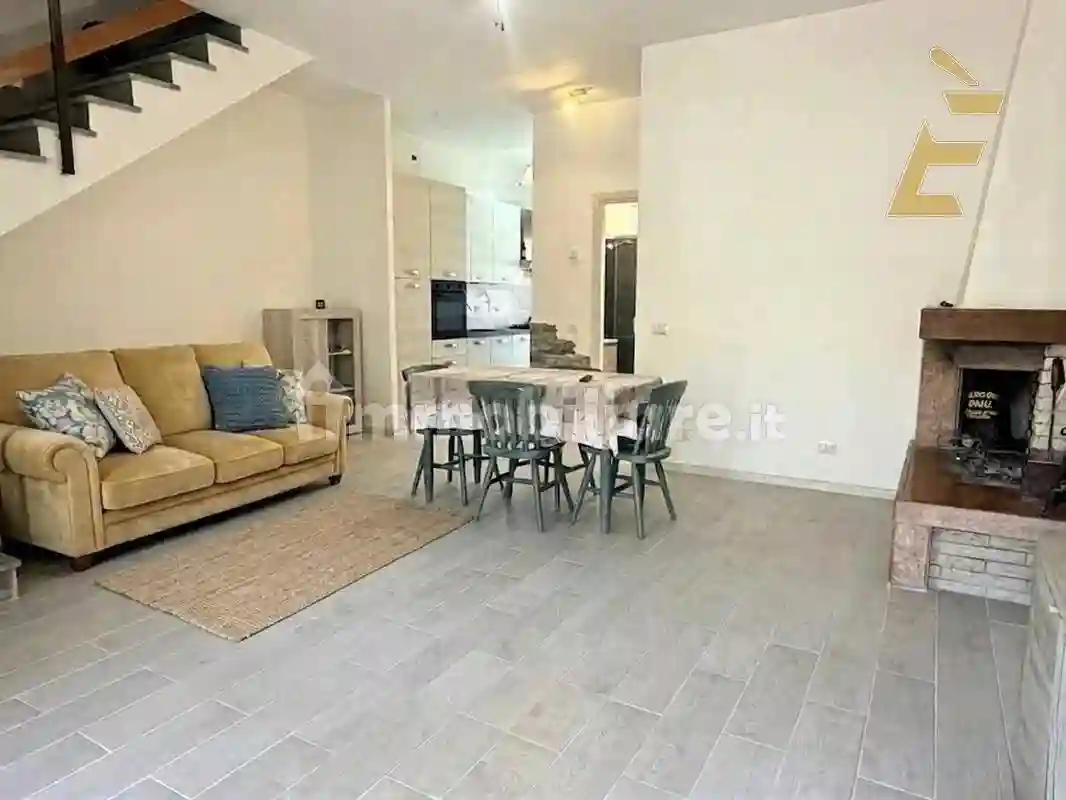 Villetta a schiera - foto 2