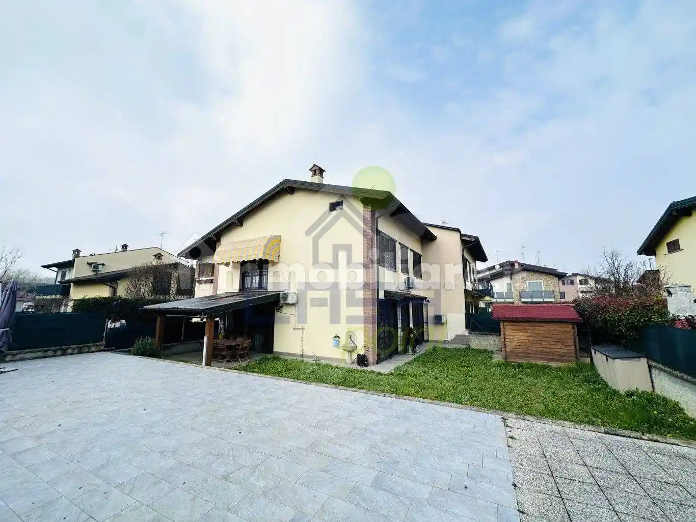 Appartamento in vendita a Castiraga Vidardo