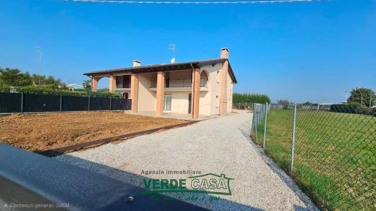 Villa in vendita a Altivole