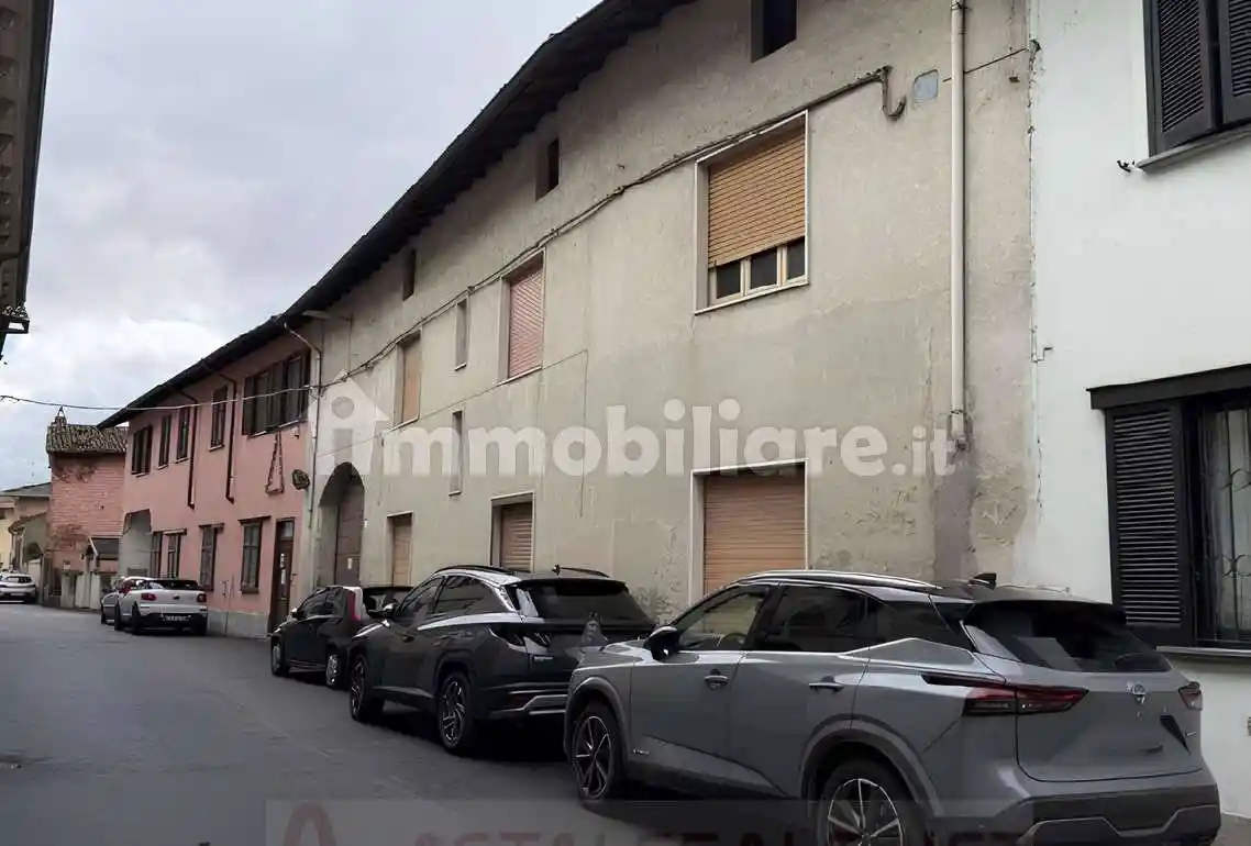 Appartamento in vendita a Gambolò