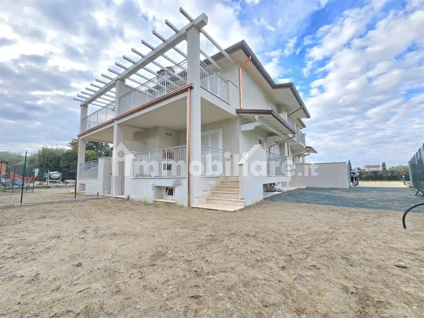 Casa indipendente in vendita a Camaiore