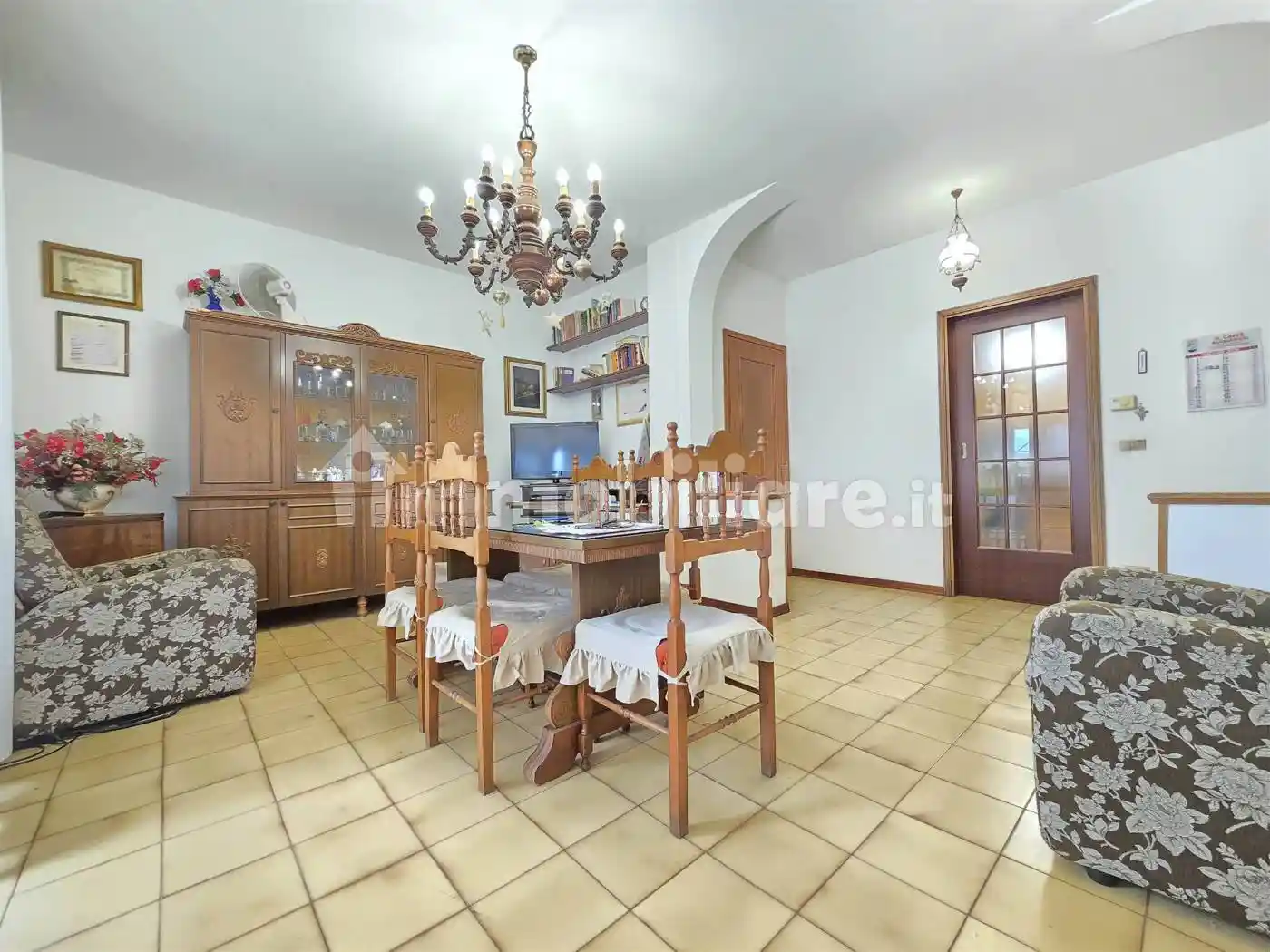 Appartamento in vendita a Viareggio