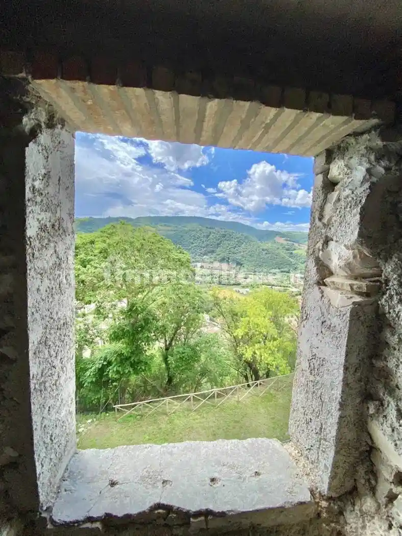 Casa indipendente in vendita a Fossombrone