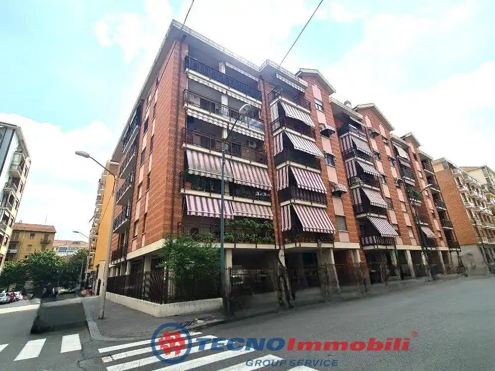 Appartamento in vendita a Torino