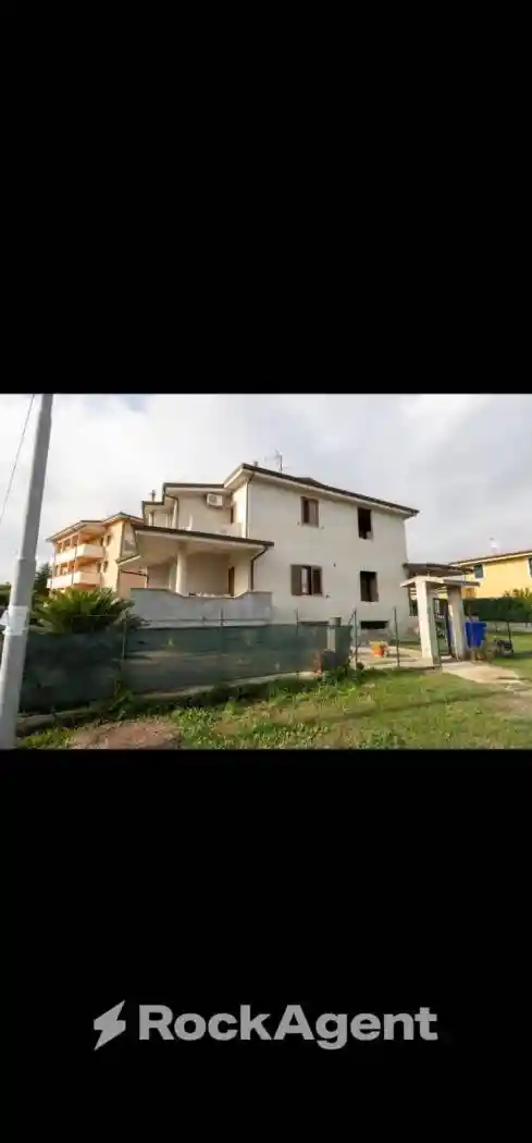 Villa in vendita a Soveria Simeri