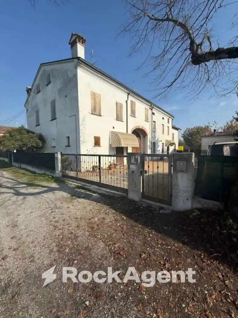 Appartamento in vendita a Gualtieri