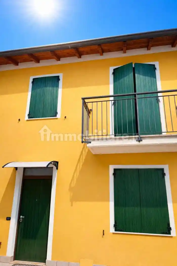 Villetta a schiera in vendita a Borgo San Giacomo