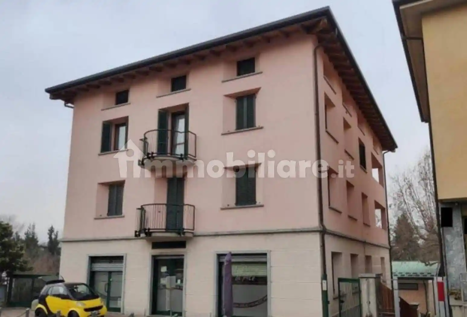 Appartamento in vendita a Merone
