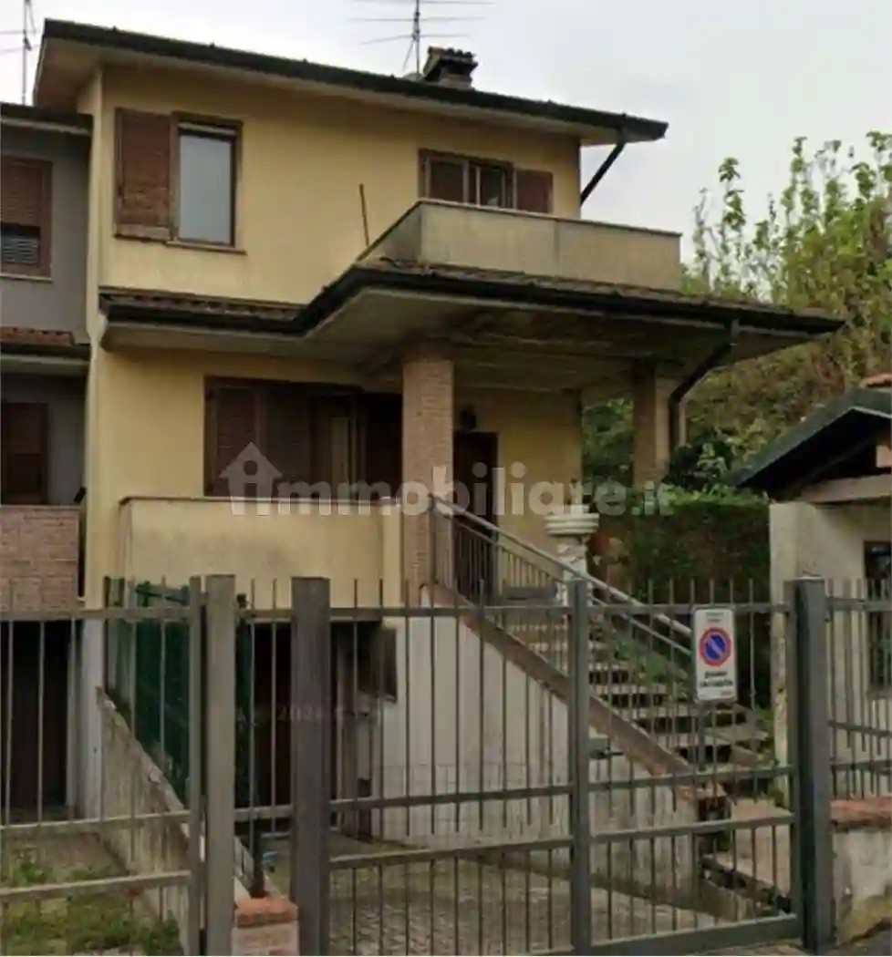 Villetta a schiera - foto 2