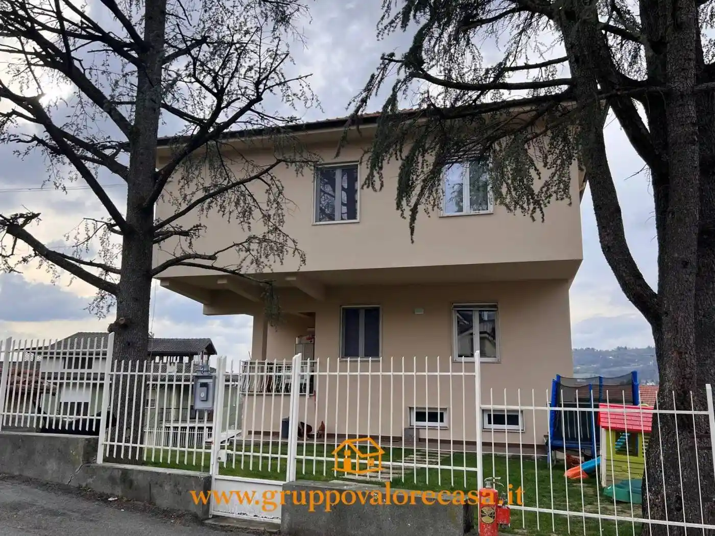 Villa in vendita a Acqui Terme