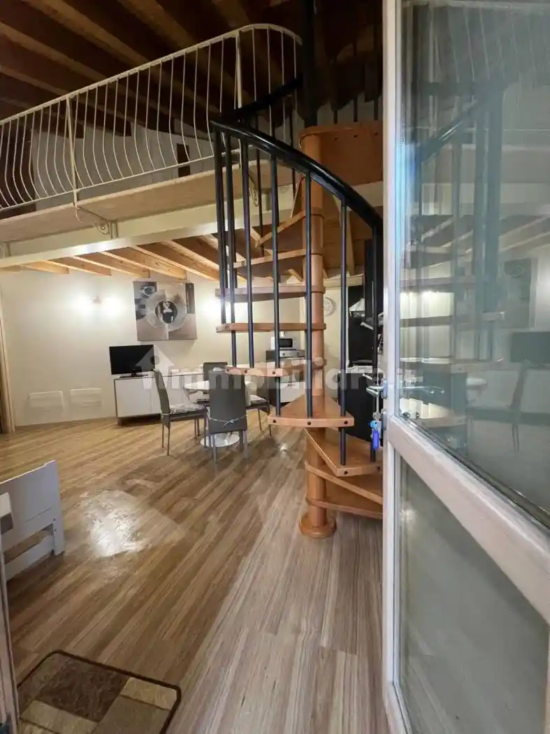 Loft in vendita a Lonato del Garda