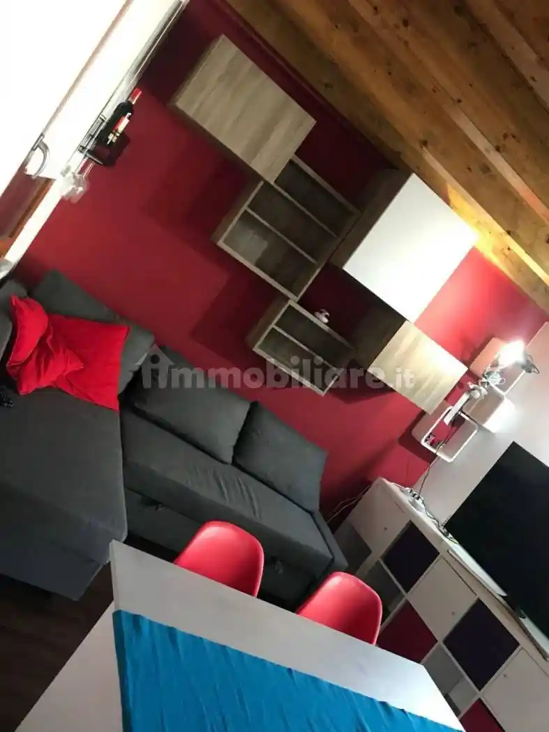 Appartamento in vendita a Valmadrera