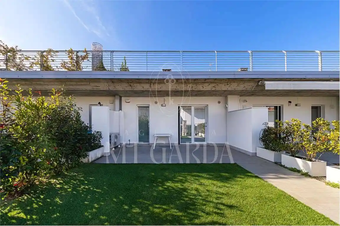 Appartamento in vendita a Padenghe sul Garda