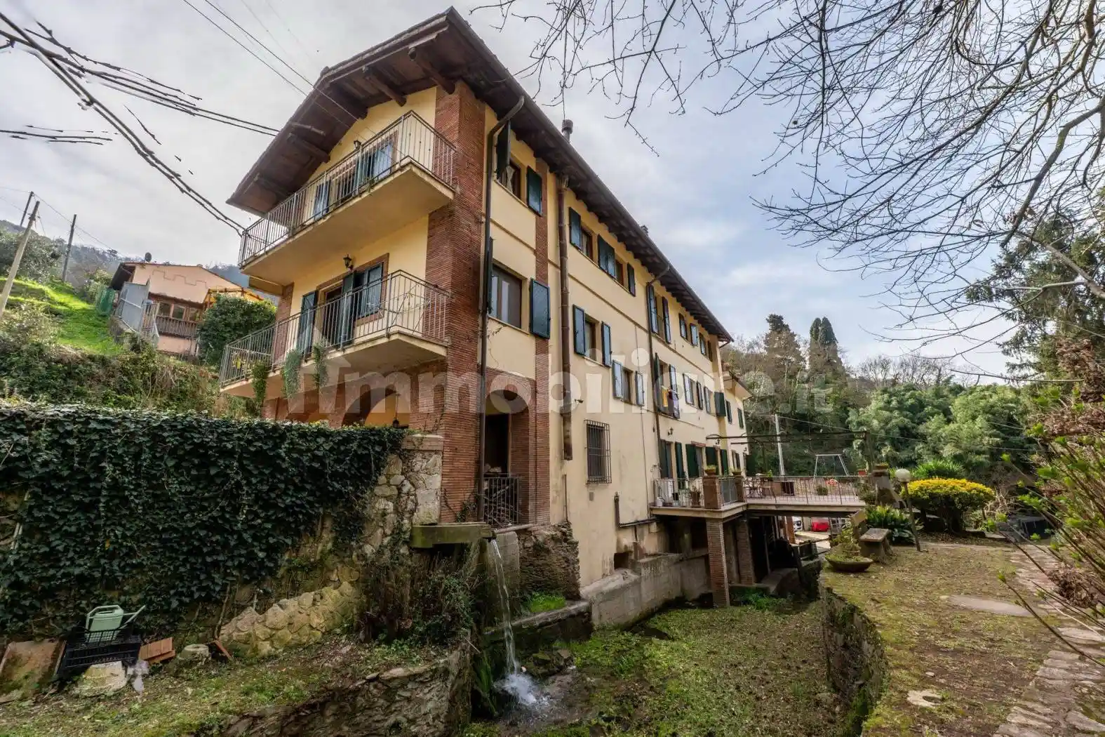 Rustico - Casale in vendita a San Giuliano Terme