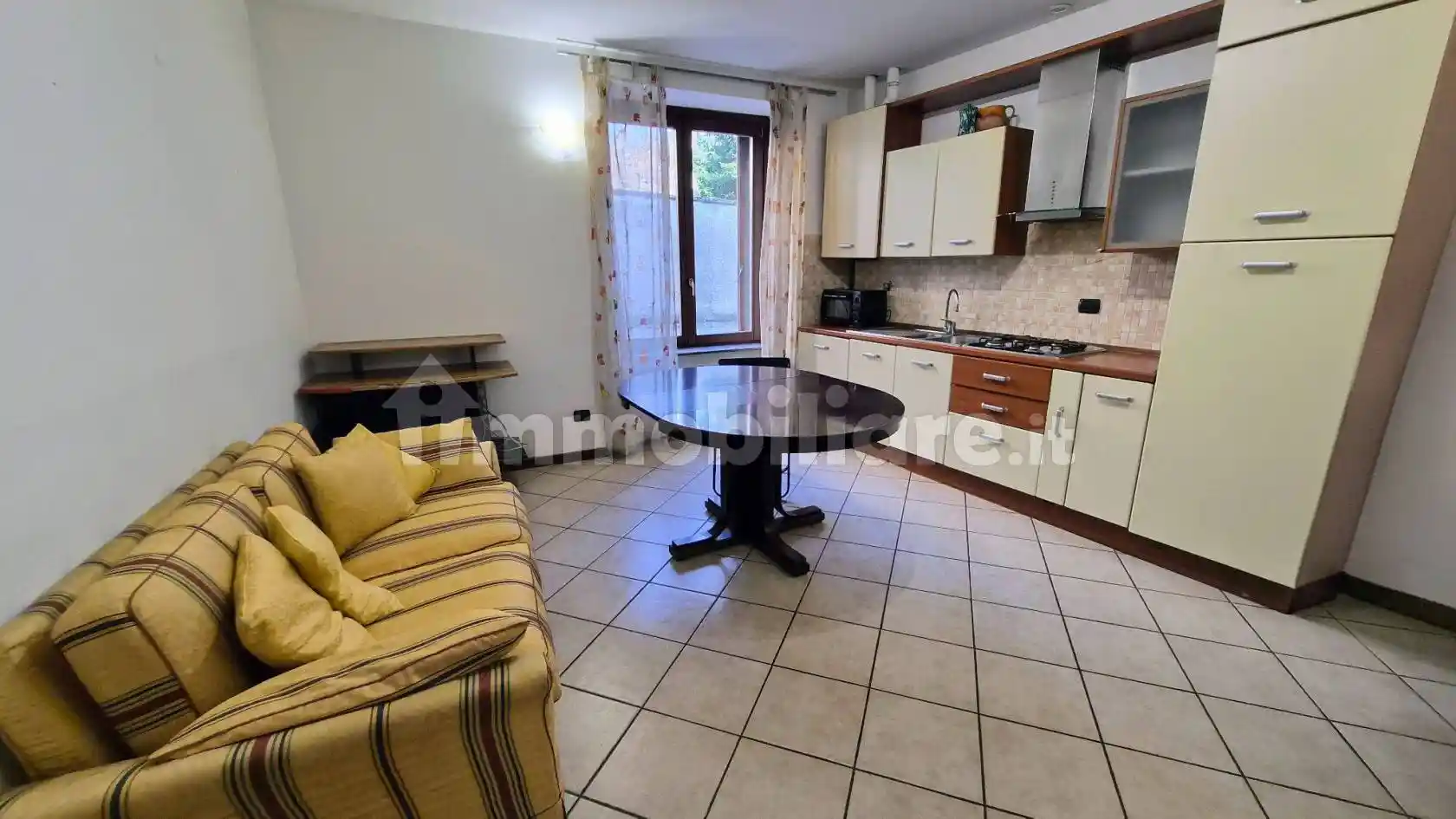 Appartamento in affitto a Triuggio