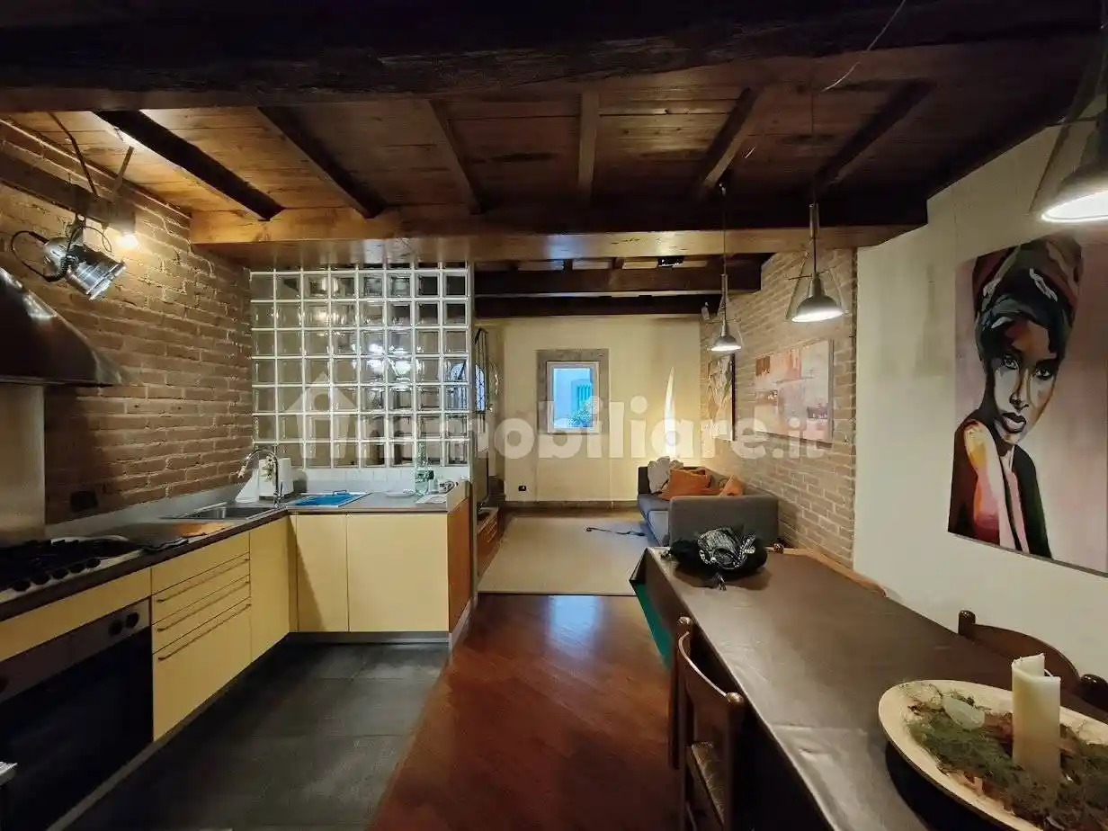 Casa indipendente in vendita a Ariccia