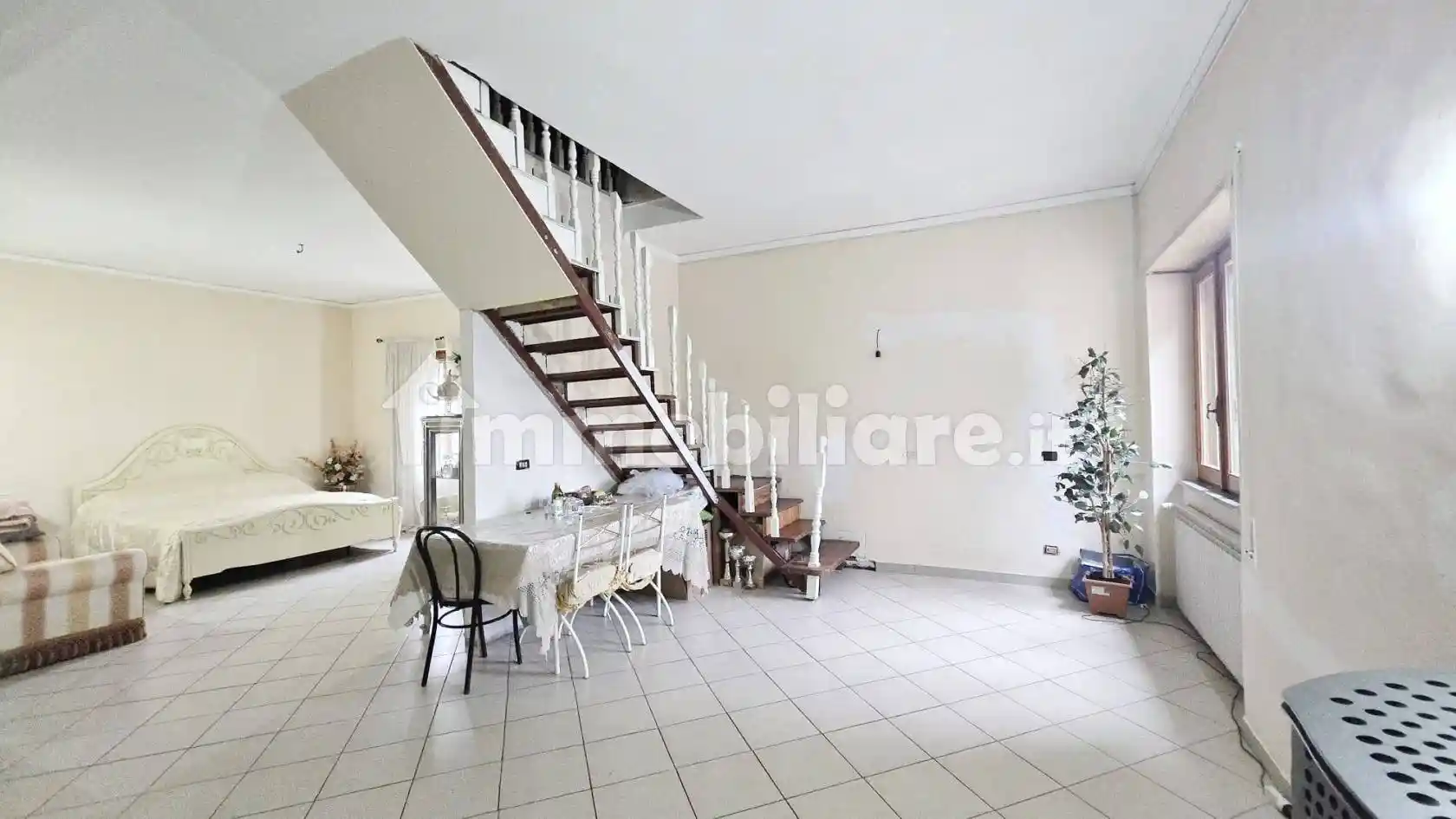 Villa in vendita a Labico