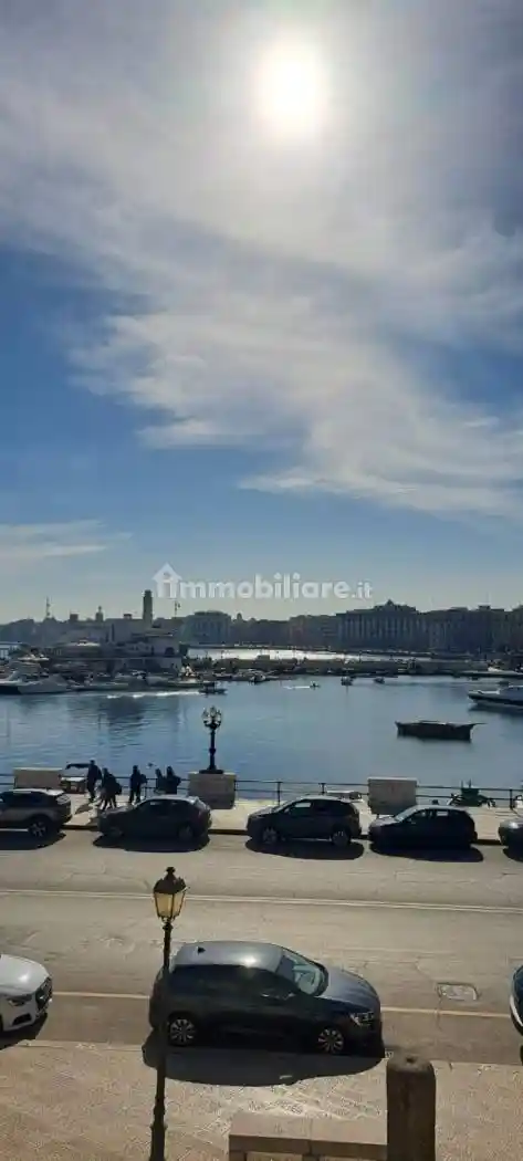 Casa indipendente in vendita a Bari