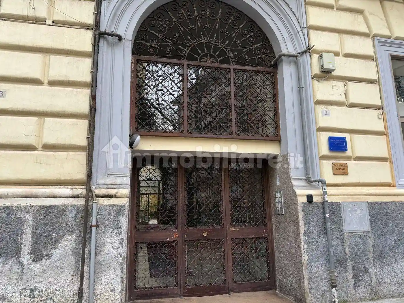 Appartamento in vendita a Napoli