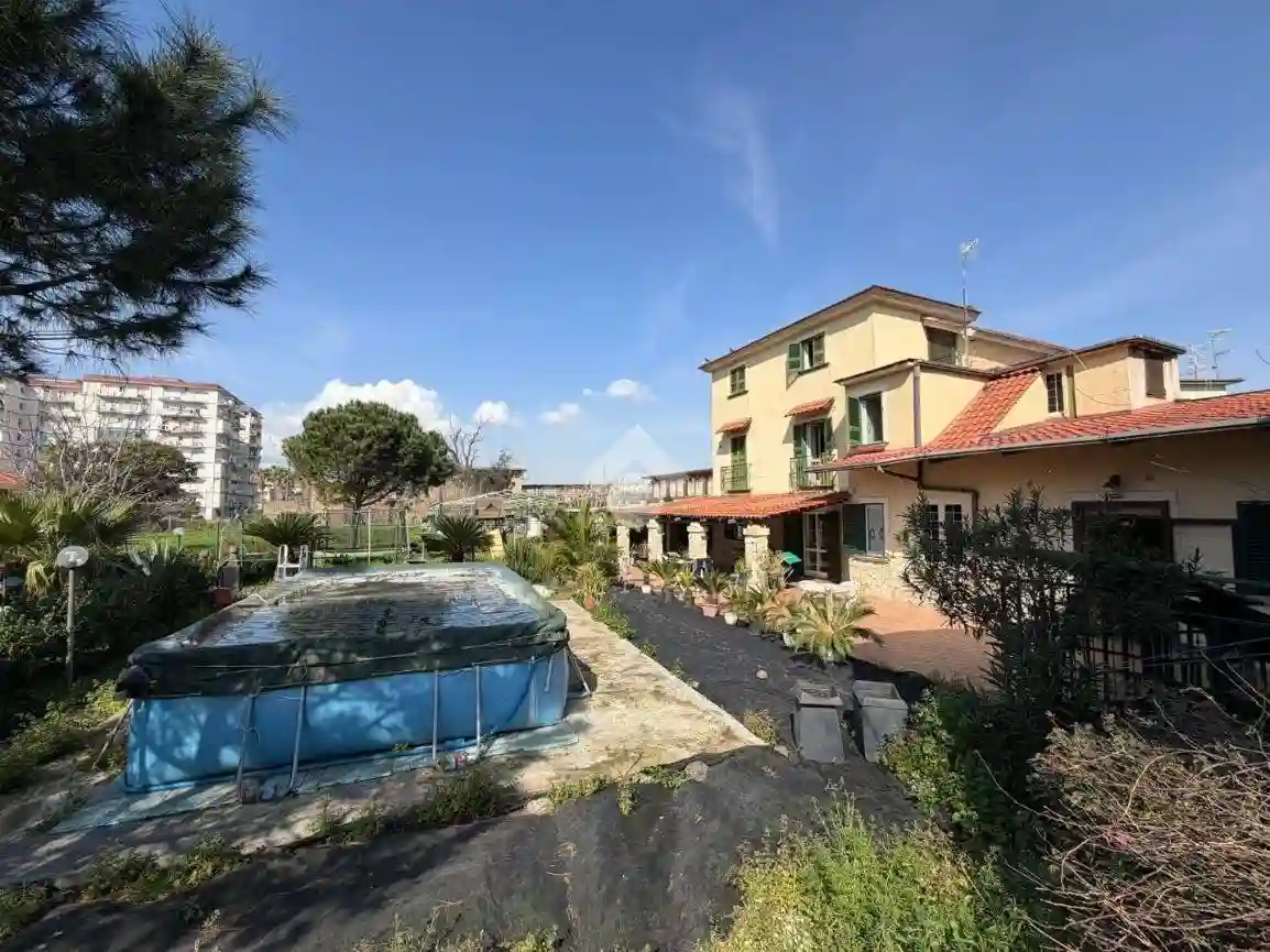 Villa - foto 3