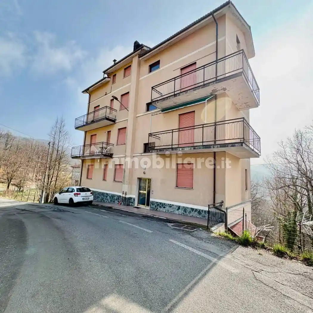 Appartamento in vendita a Tiglieto