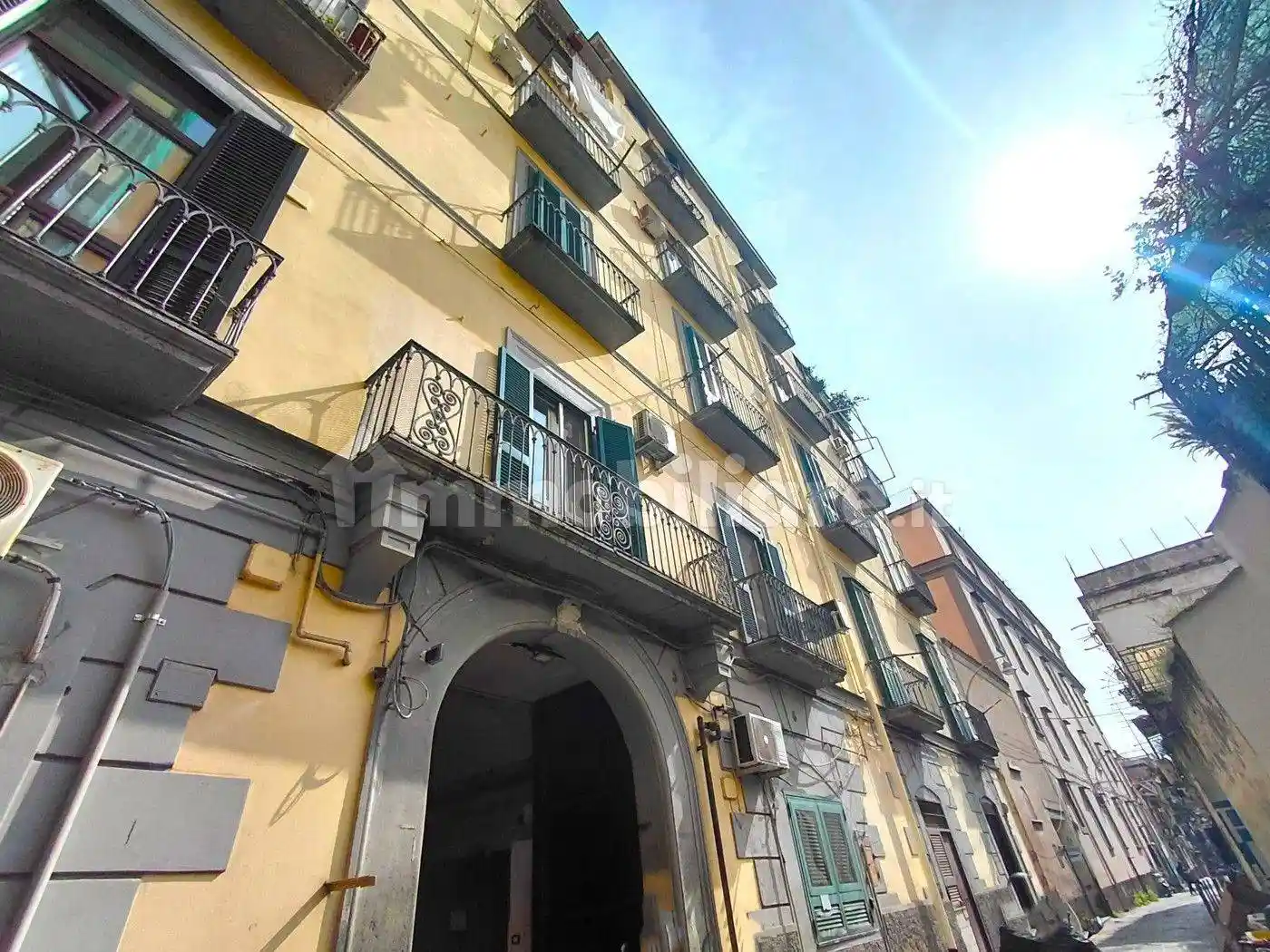 Appartamento in vendita a Napoli