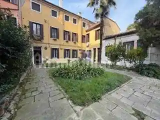 Appartamento in vendita a Padova