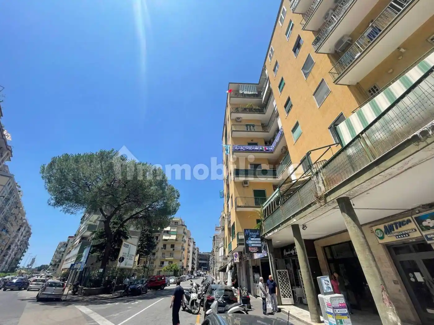 Appartamento in vendita a Napoli