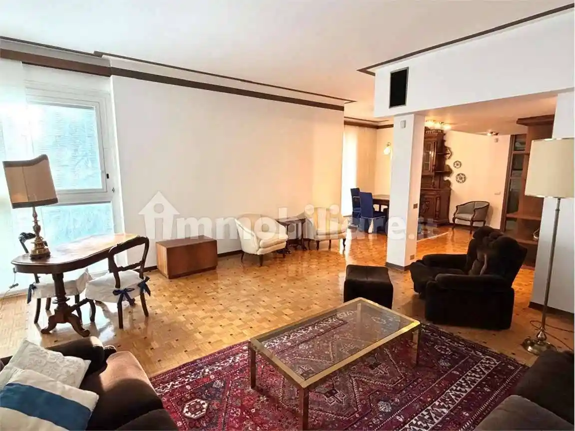 Appartamento in affitto a Varese