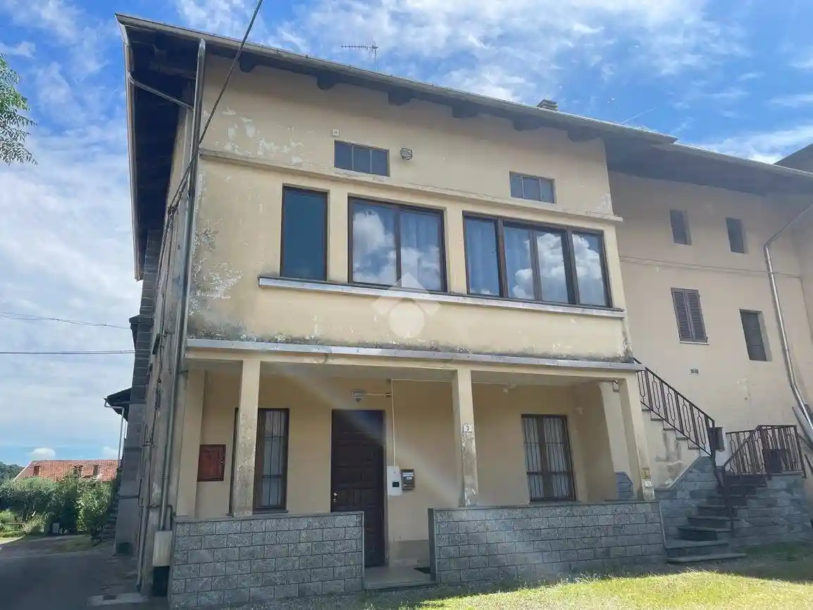 Casa indipendente in vendita a Mezzana Mortigliengo