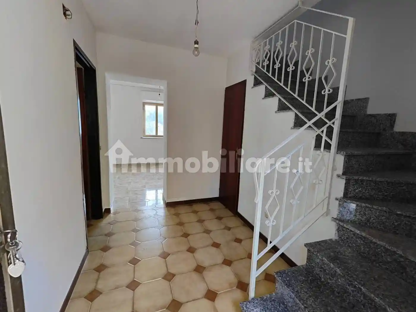 Casa indipendente in vendita a Rometta