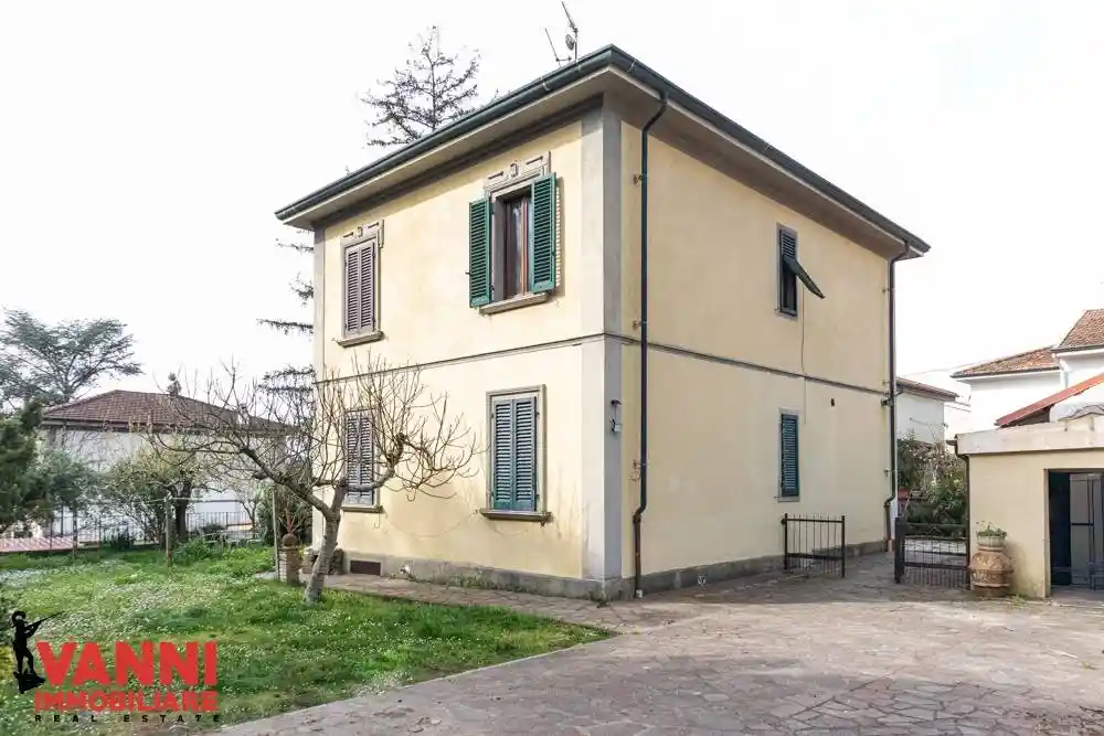 Appartamento in vendita a Cecina