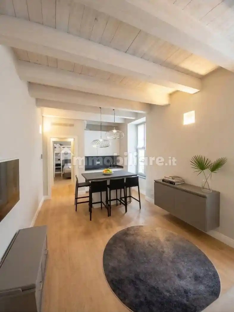 Appartamento in affitto a Como