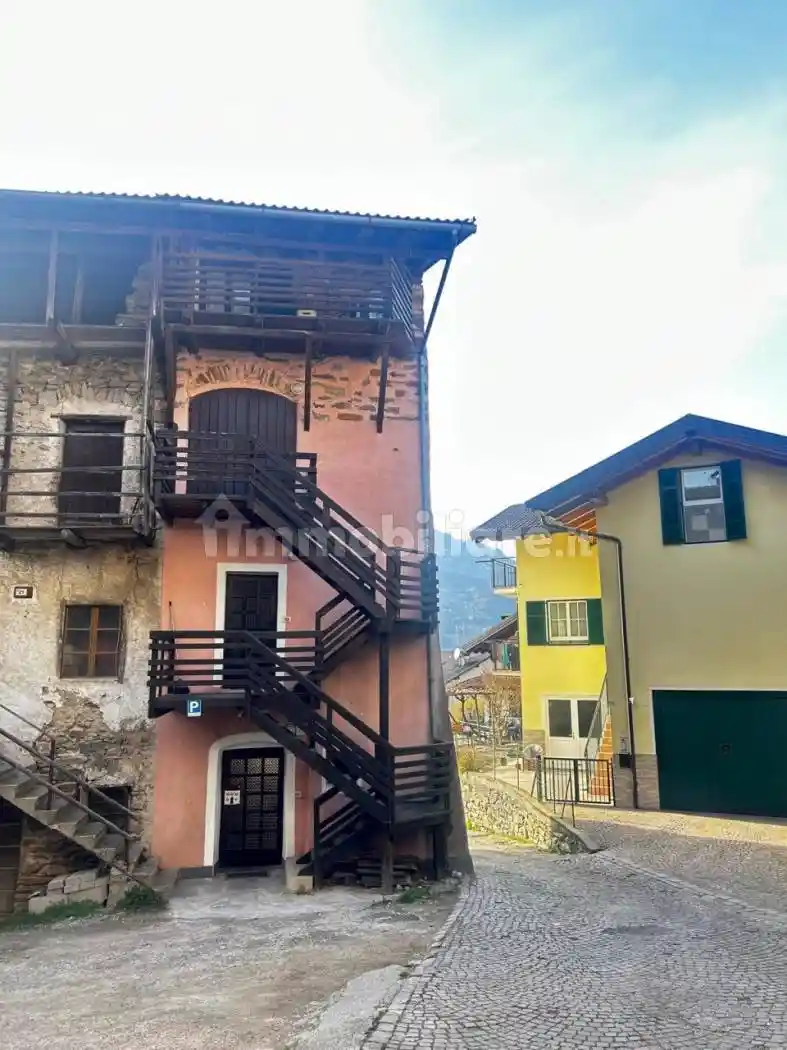 Villetta a schiera in vendita a Tenna